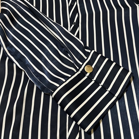 Zara Basics Navy Striped Blouse - Picture 6 of 9